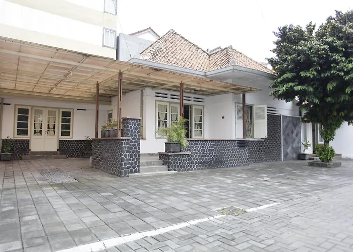 Taman Yuwono Heritage Malioboro